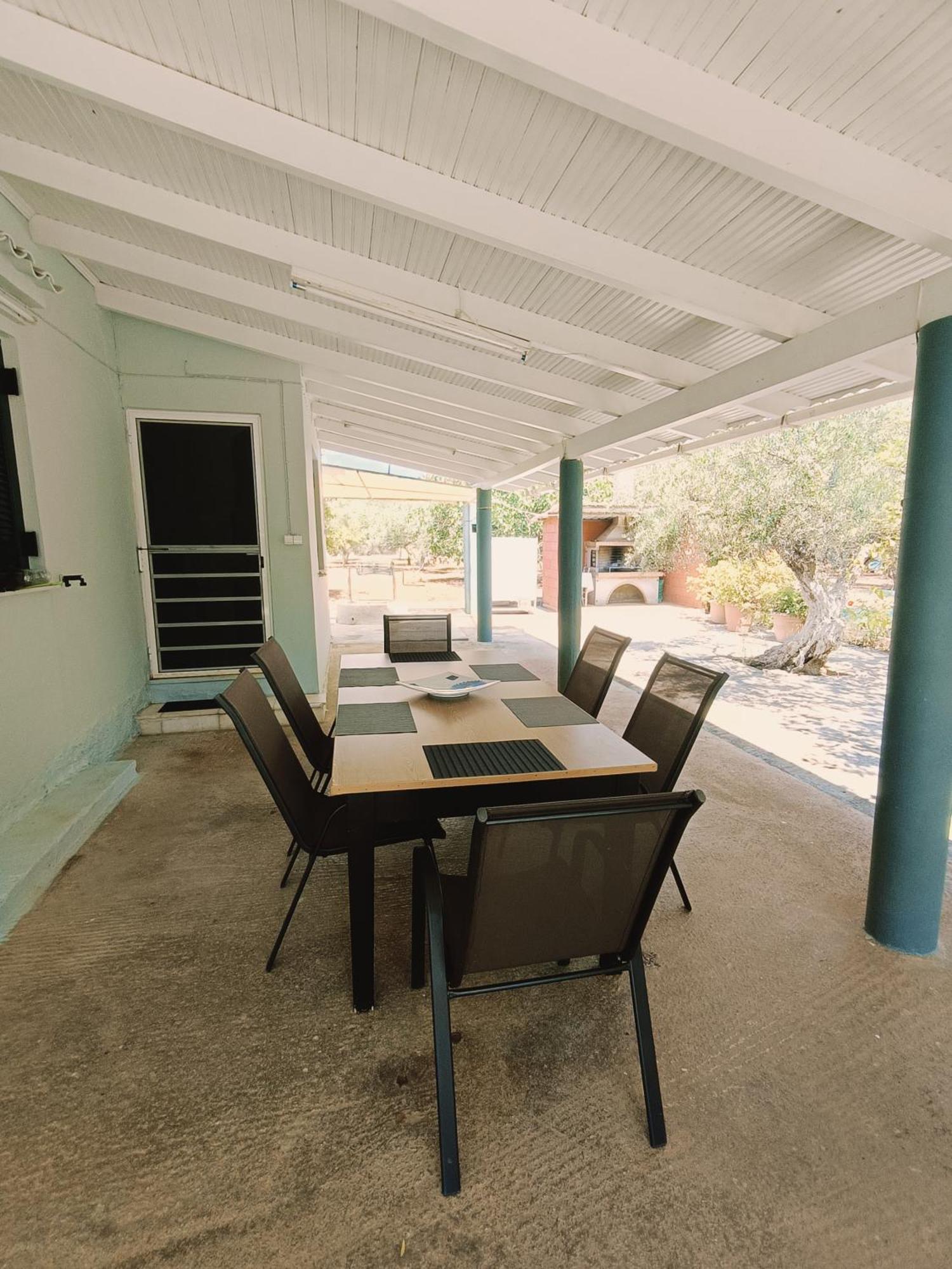 Ninemia Country House Vromonerion Exterior photo